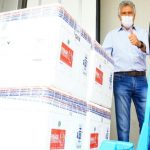 Goiás: Governador Ronaldo Caiado distribuirá nesta segunda-feira 77,8 mil doses  da vacina Coronavac