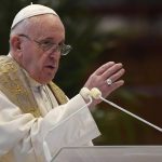 Vaticano proíbe bênção a Casamento gay com apoio do papa Francisco
